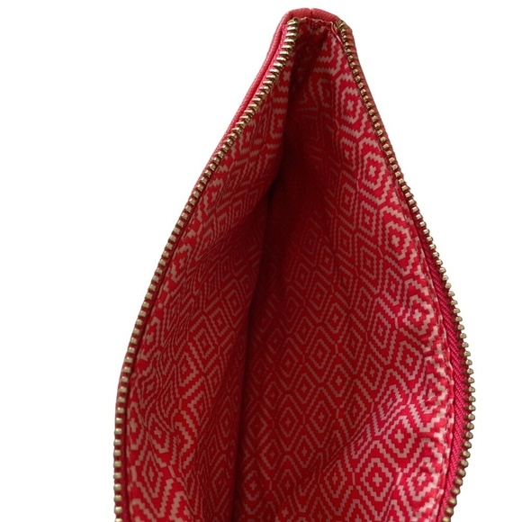 Stella & Dot Perforated Clutch Large 9x5.5 Double Sided Mirror Card Holder Pink - Picture 4 of 11